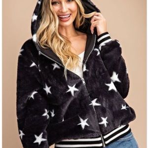 RESTOCKED!🖤STAR FAUX FUR HOODIE BOMBER JACKET